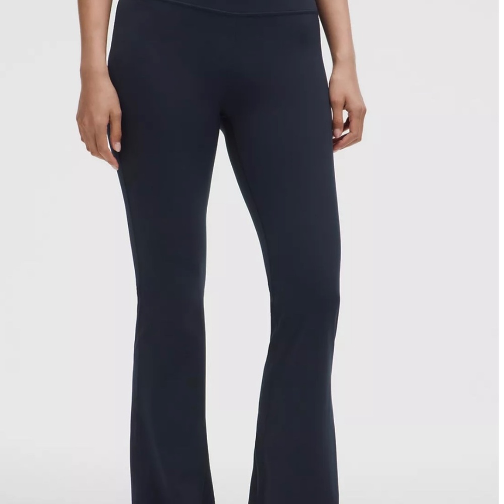 New Lululemon Groove Nulu Super-High-Rise Flared Pants 8, 10 - Picture 6 of 7